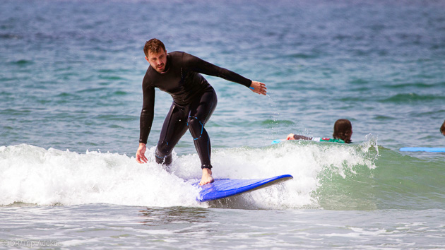 Porgressez en surf pendant vos vacances découverte au Portugal