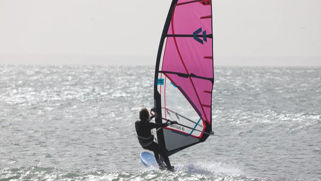Progressez en windsurf pendant votre séjour multiglisse au Maroc